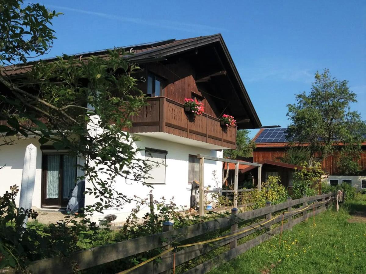 Ferienwohnung Schaeffer Ашау-им-Химгау Экстерьер фото